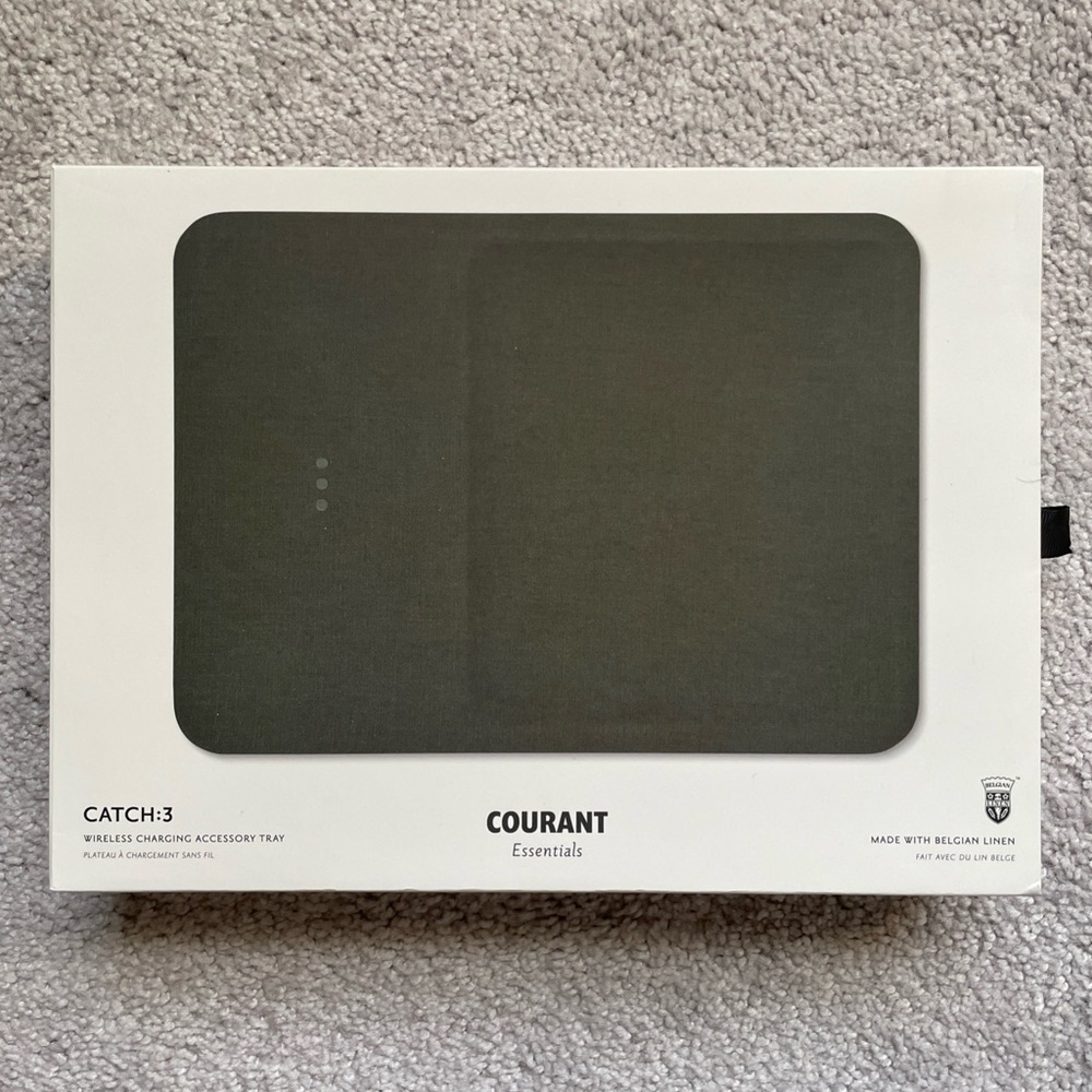 Courant Catch 3 Wireless Charging Accessory Tray for iPhone - Belgian Linen